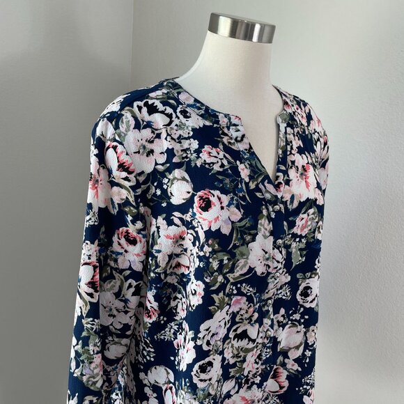 Roz & Ali Womens Plus 1X Floral Long Sleeve Blouse Shirt V Neck Top - Picture 2 of 10